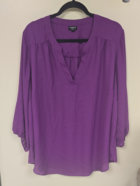 torrid Tops - torrid Purple Split V-Neck Long Sleeve Blouse
